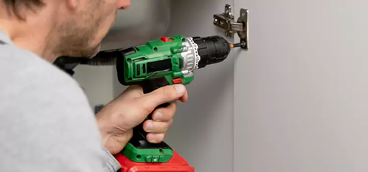 Commercial Door Hinge Repair North Olmsted