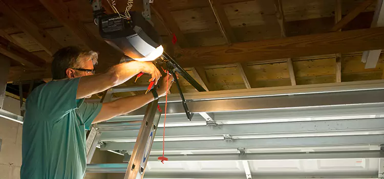 Garage Door Opener Sales and Installation North Olmsted