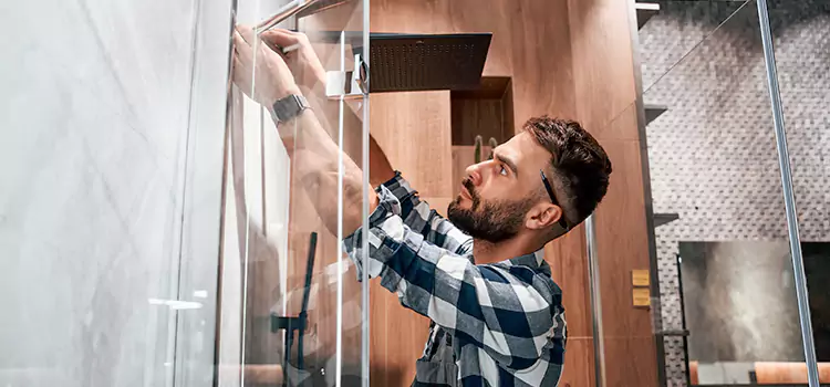 Replace Shower Doors with Frameless North Olmsted